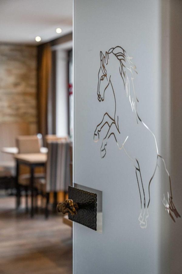Hotel Wildpferd Дюльмен Экстерьер фото